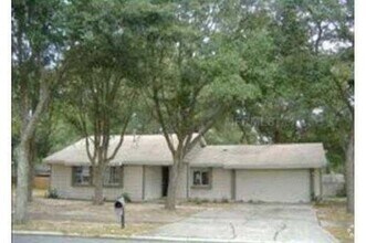 Building Photo - 121 N Apollo Dr