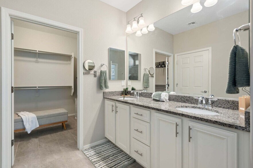 Building Photo - 26653 W Firehawk Dr