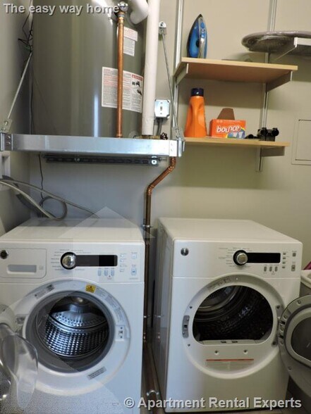 Building Photo - 115 Mt Auburn St