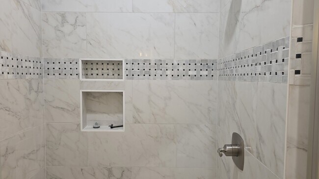 Building Photo - 3931 Taylors Store Rd