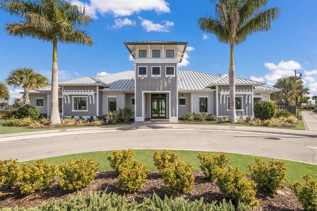 Building Photo - 712 Sigsbee Loop