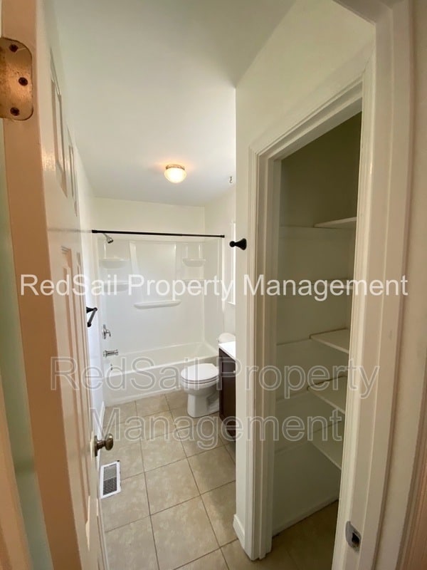 Building Photo - 13358 Warwick Springs Dr