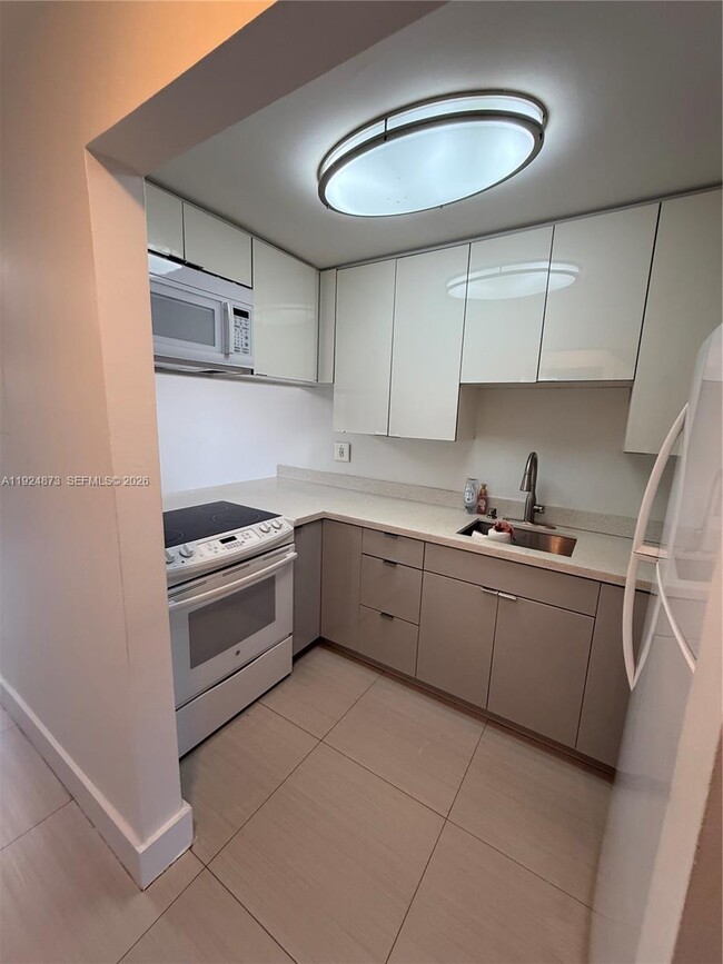 Building Photo - 13215 SW 57th Terrace