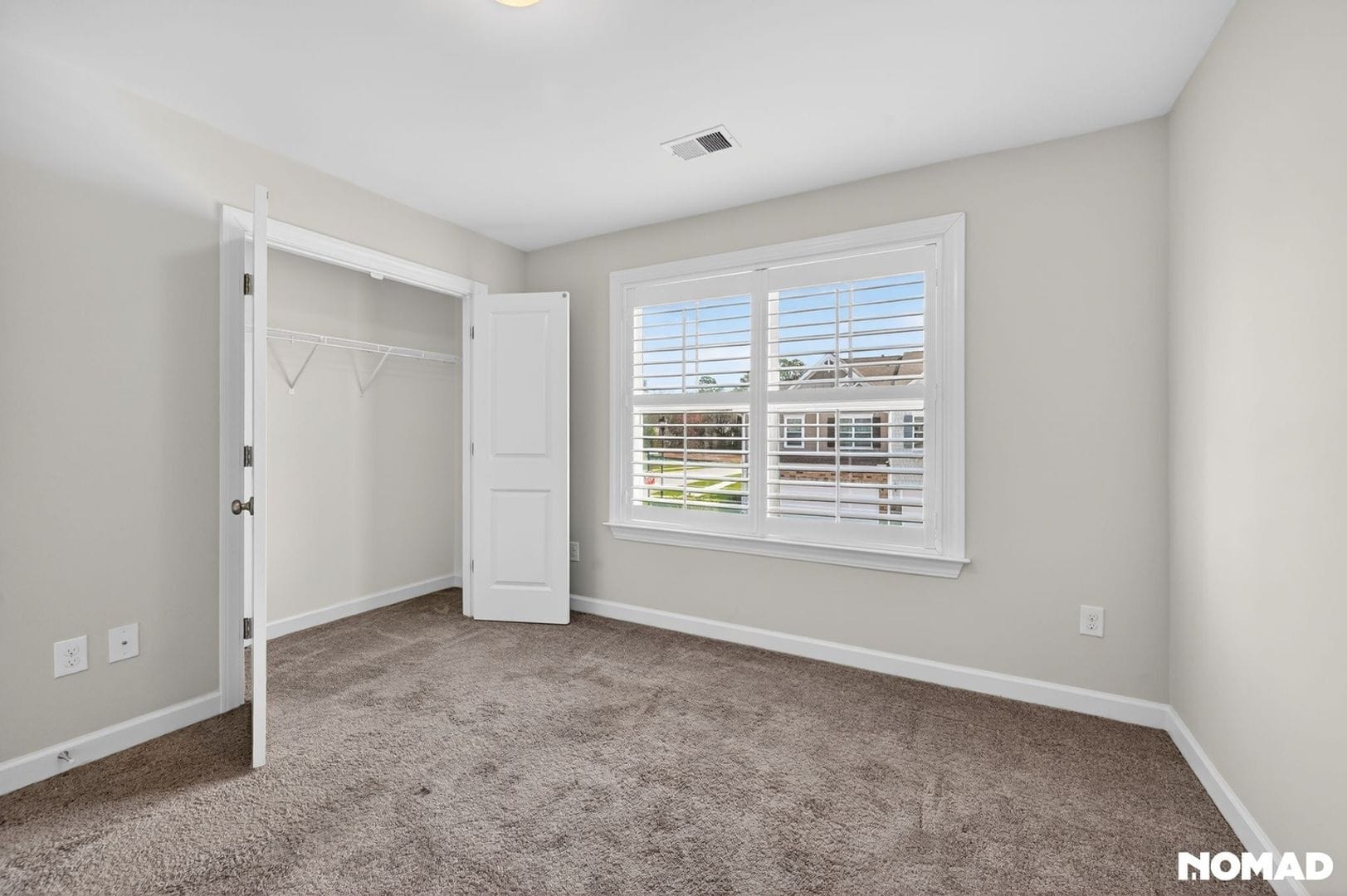 Building Photo - 121 White Stone Pl