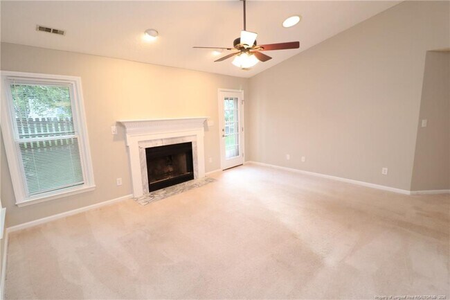 Building Photo - 12305 Harcourt Dr