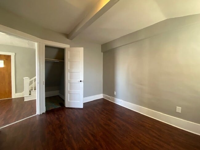 Building Photo - 1-198 1/2 E High St