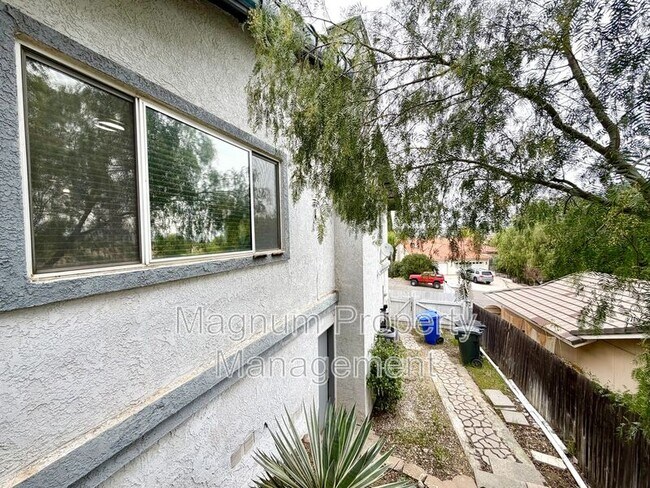 Building Photo - 23775 Cruise Cir Dr