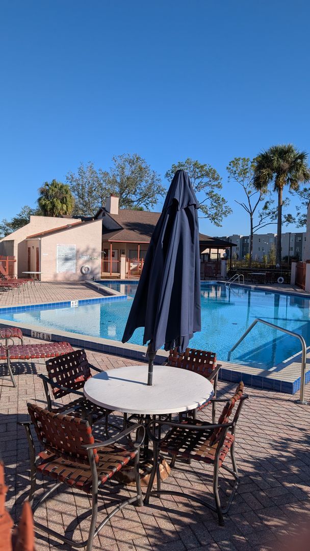 Building Photo - Complete remodeled  2 bedrooms 2 baths with balcony