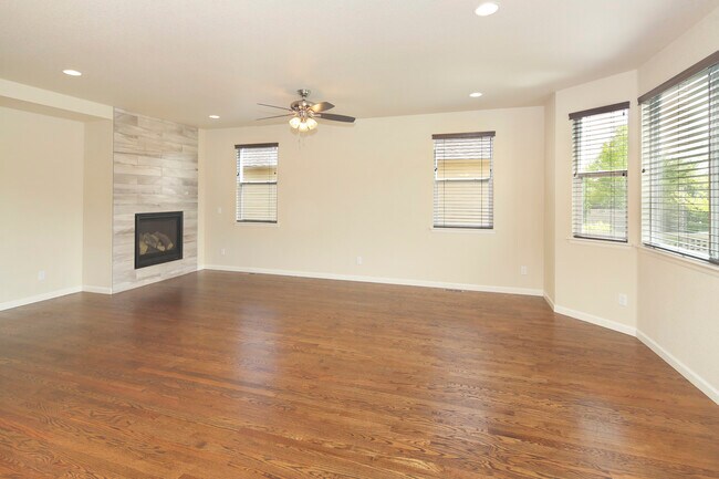 Living Room - 4187 Lost Canyon Drive