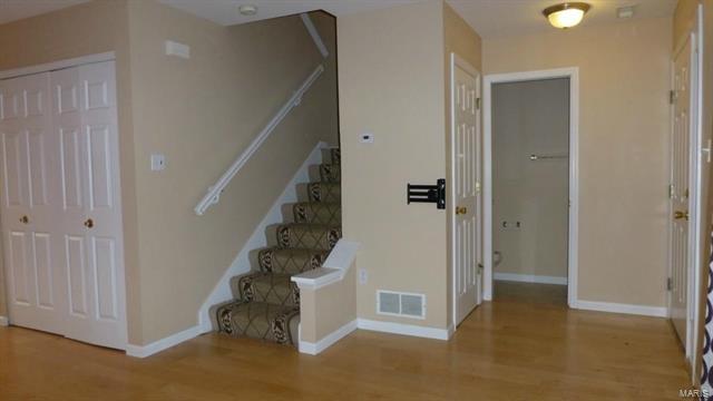 Building Photo - 393 Moreau Terrace