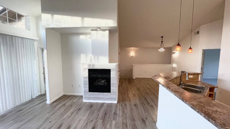 Building Photo - 8649 Gold Peak Dr
