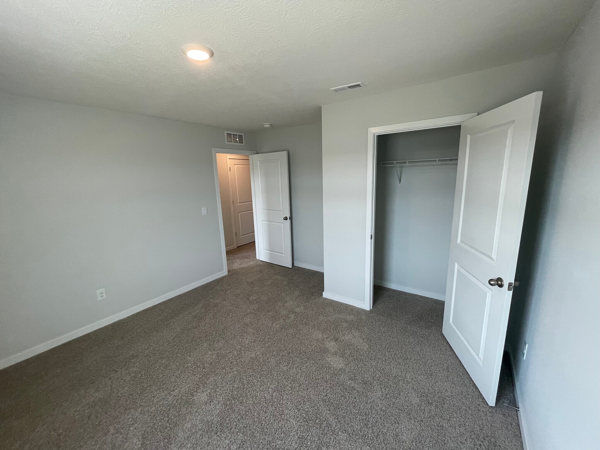 Building Photo - 6375 Marinelli Dr N
