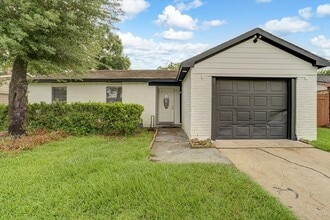 Building Photo - 14618 Flair Dr