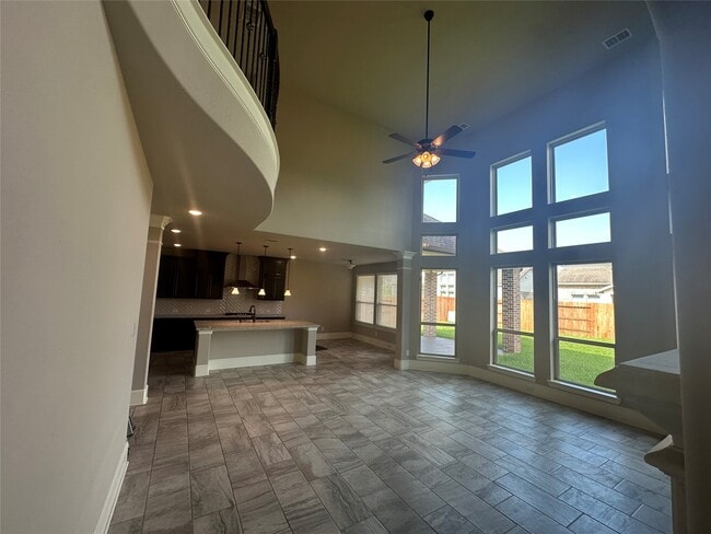 Building Photo - 14514 Fall Creek View Dr