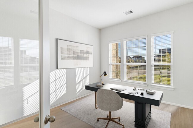 Building Photo - 6131 Belleau Lake Dr