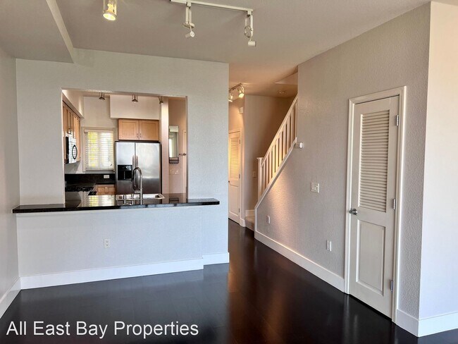 Building Photo - 2 br, 1 bath House - 1535 Brunswig Lane