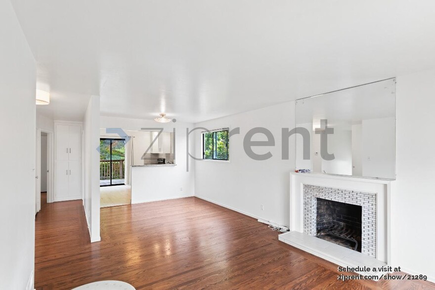 Building Photo - 200 Dellbrook Ave