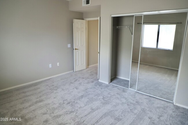 Building Photo - 9555 E Raintree Dr