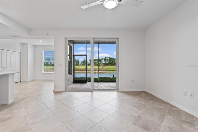 Building Photo - 12440 Wellen Golf St