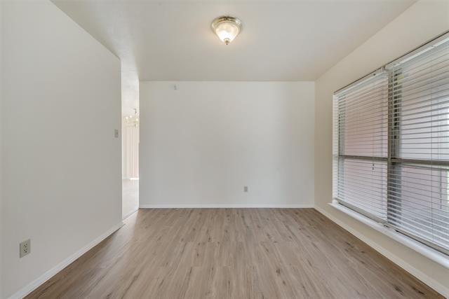 Building Photo - 1102 Meadow Creek Dr