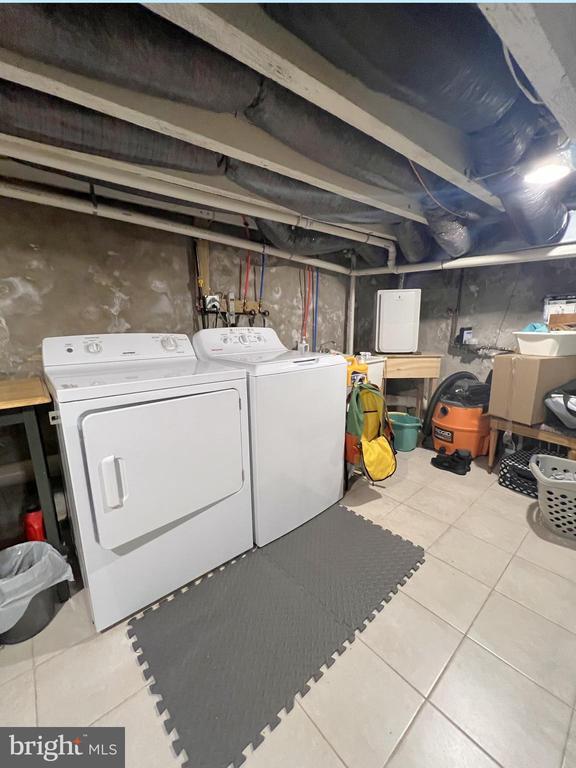 Building Photo - 1415 S 4th St