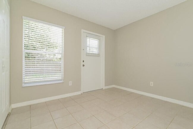 Building Photo - 305 Windford Ct