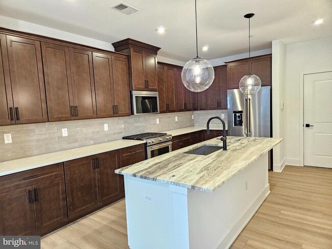 Building Photo - 18101 Donatello Dr