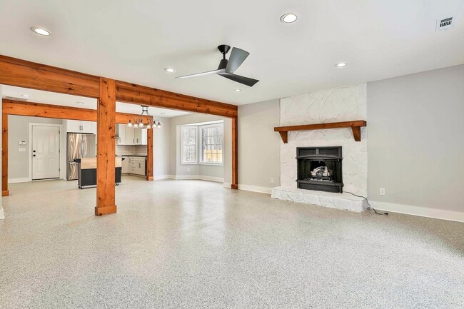 Building Photo - Fully Renovated 4BR Ranch Steps From Serenbe!!! Privacy, Nature & Modern Living