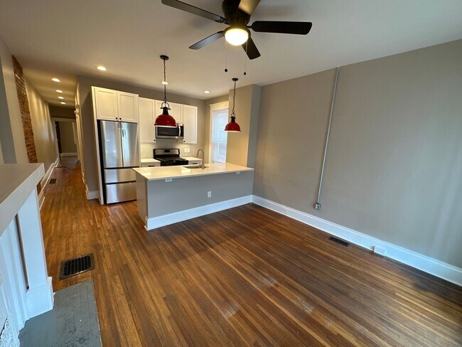 Building Photo - Chittenden Ave 145-147 48K