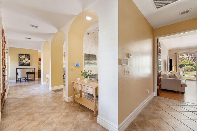 Building Photo - 72056 Palm Haven Dr