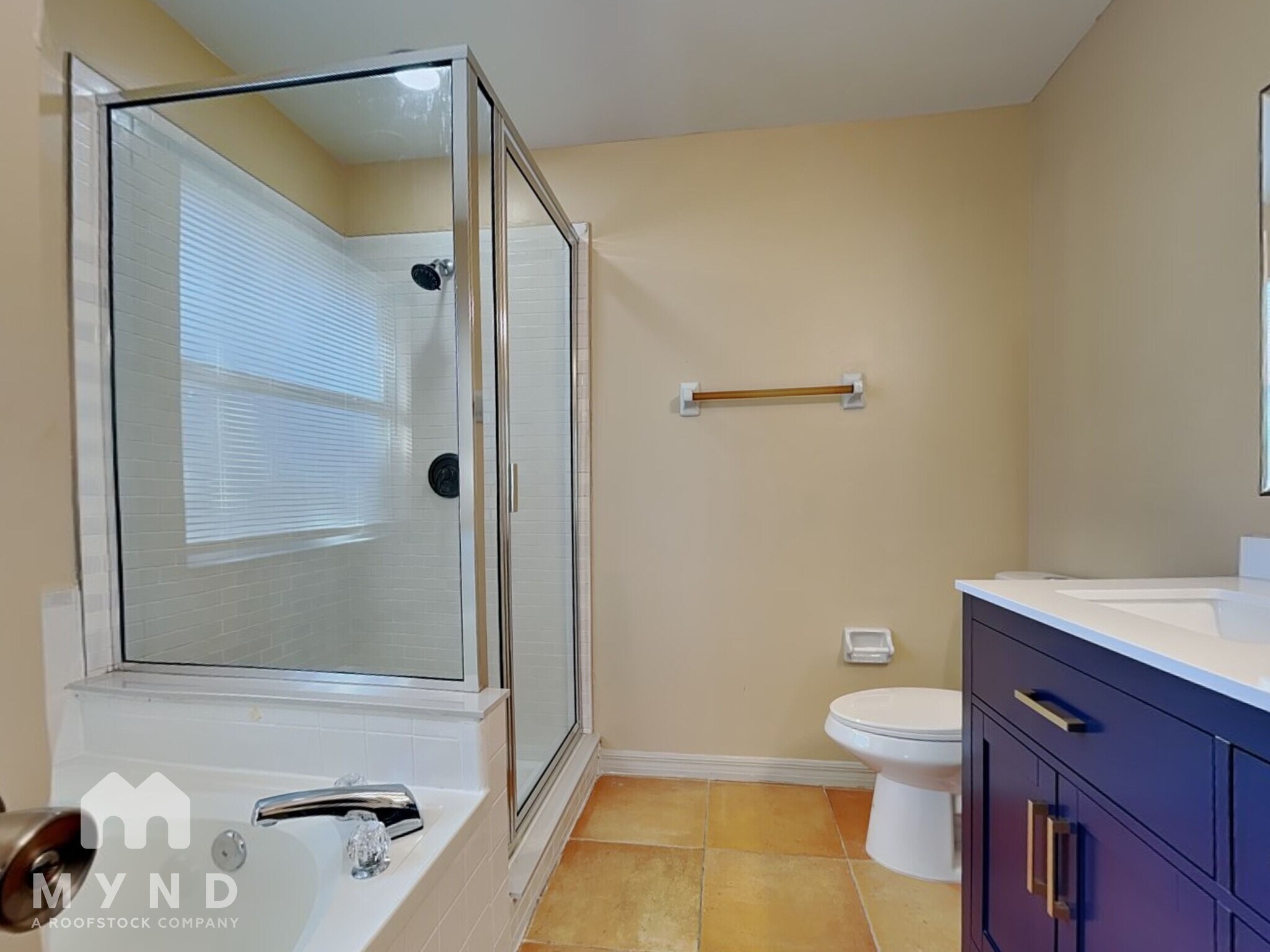 Building Photo - 1938 Blue Fox Ct