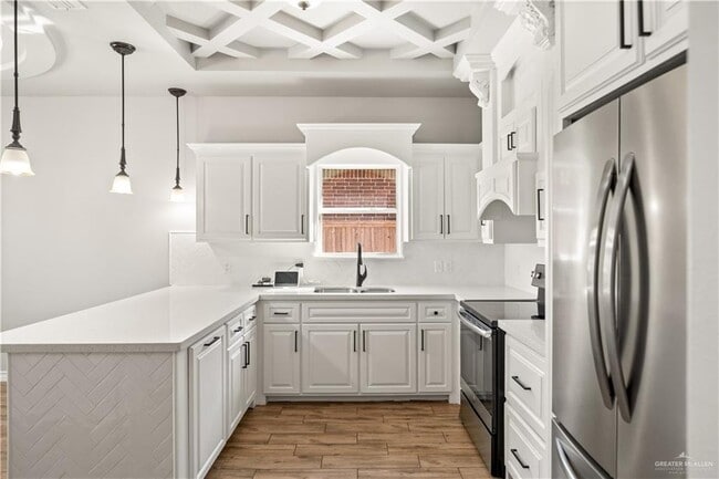 Building Photo - 35 N 30th St