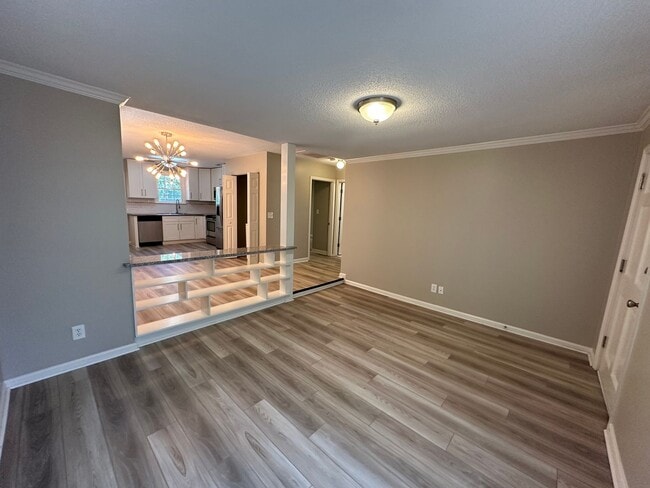 Building Photo - Charming 2 Bed 1 Bath Home In Nashville