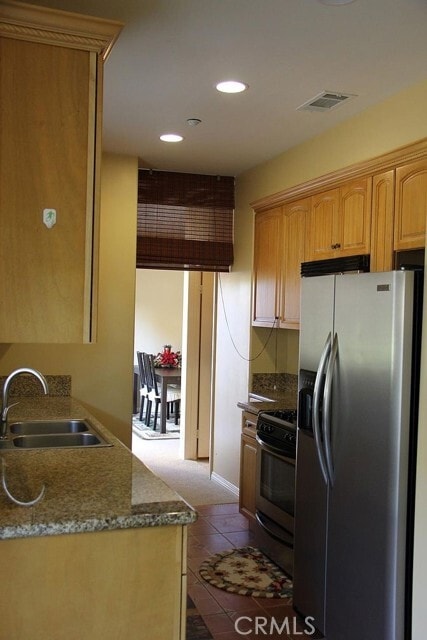 Building Photo - 1203 Huntington Dr