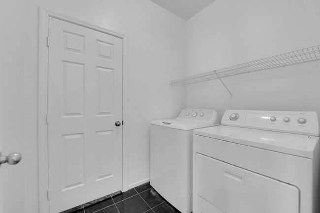 Building Photo - Freshly updated 4-bedroom move-in ready and built for comfortable everyday living.