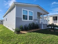 Building Photo - 521 Eland Dr