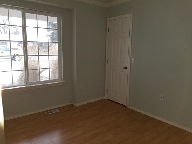 Building Photo - CHRISTMAS SPECIAL - FREE DECEMBER RENT and Pet Friendly in Ephrata