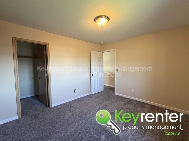 Building Photo - 403 Rudnick Ct NW