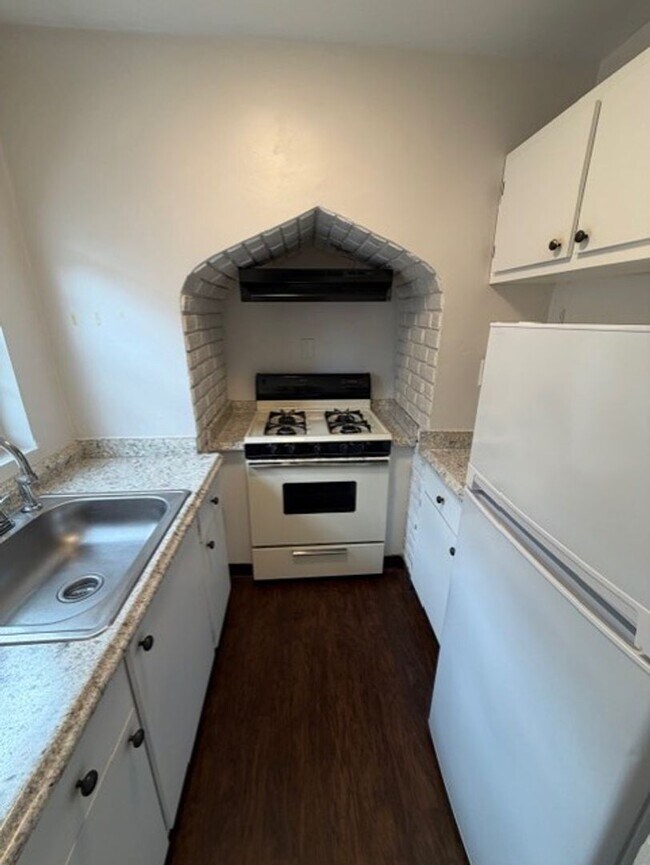 Building Photo - Beautiful Home for Rent