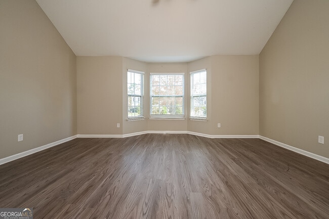 Building Photo - 541 Rosalind Terrace