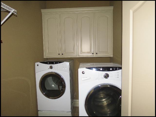 Building Photo - 21 Commentry Dr