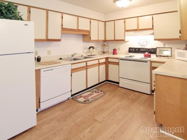 Building Photo - Woodland Park Apartments