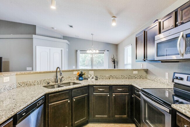 Building Photo - 2362 Duncan Ridge Dr