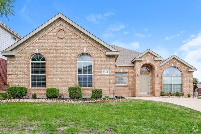 Building Photo - 7517 Creek Meadow Dr