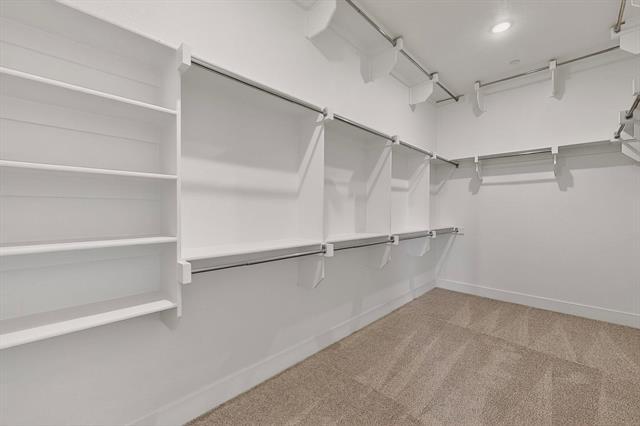 Building Photo - 1813 Summer Aura