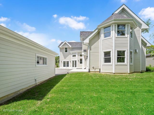 Building Photo - 608 W 55th St