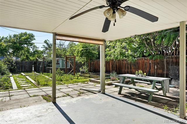 Building Photo - 4315 S Elati St