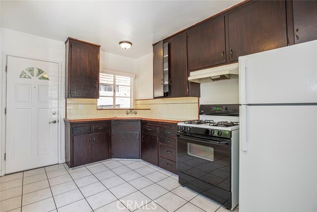 Building Photo - 347 W Dryden St