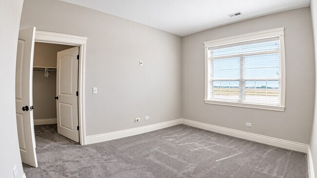 Building Photo - 10765 Clock Tower Dr