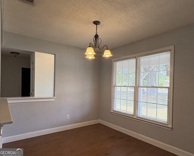 Building Photo - 206 Palmetto St